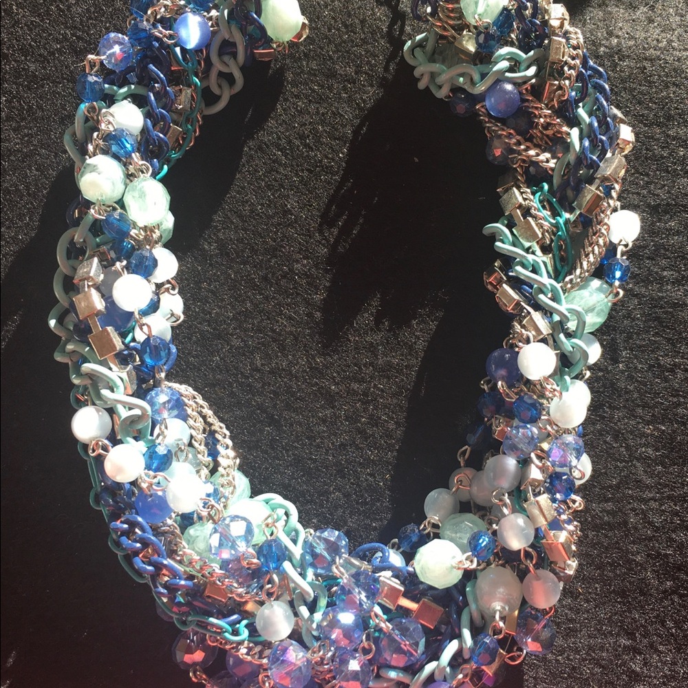 Statement Necklace - Glass and metal
